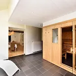 Fine Group House With Sauna Garden 別荘