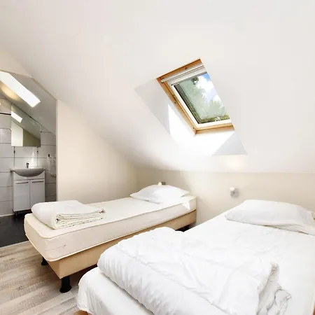 펜션 Fine Group House With Sauna Garden *