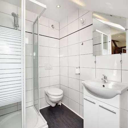 Fine Group House With Sauna Garden בית נופש שיני