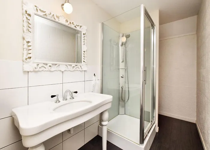 Fine Group House With Sauna Garden Сasa de vacaciones